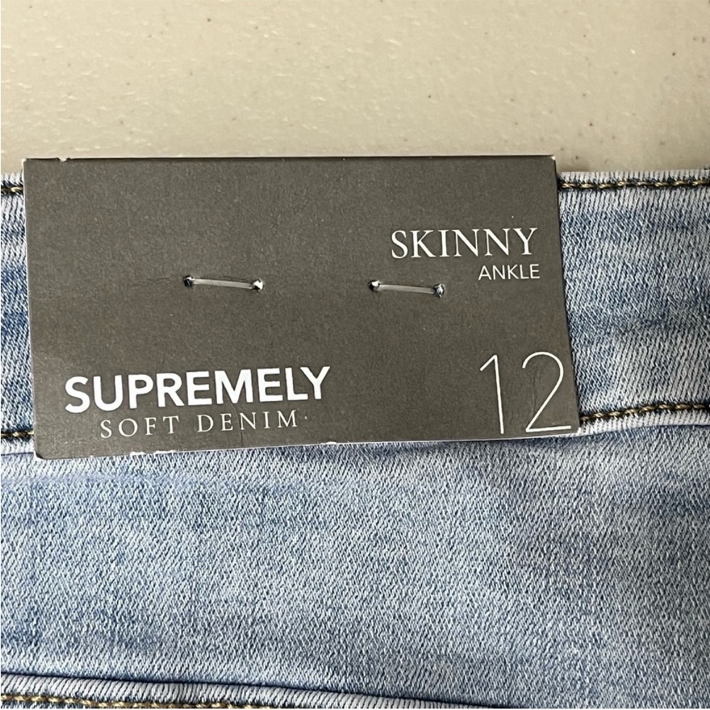 SOFT SURROUNDINGS NWT SUPREMELY SOFT HIGH RISE SKINNY SOFT DENIM JEANS AMARYLLIS - Picture 7 of 11
